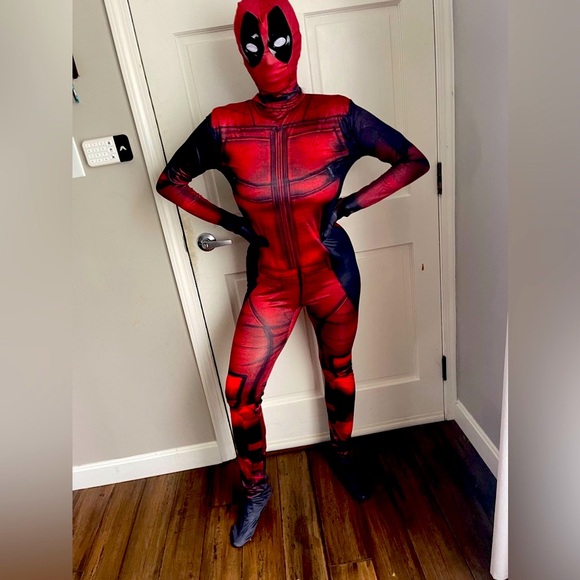Deadpool Adult cosplay Halloween costume adult Halloween multiple sizes - Picture 7 of 7